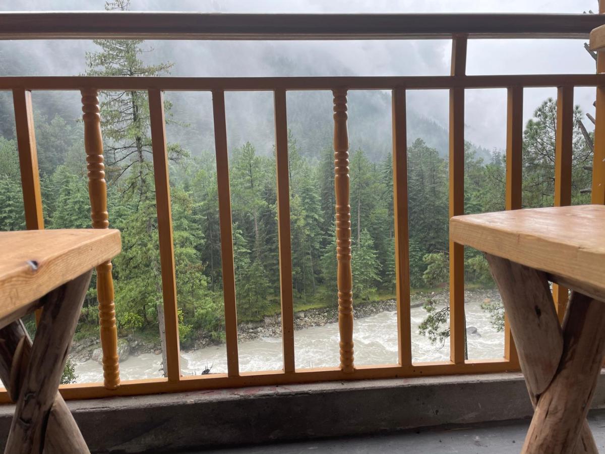 Hôtel Highland Spirit à Kasol Extérieur photo